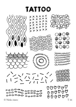 T44. Laikinos tatuiruotės „Minčių ornamentai“ — knygos viršelis