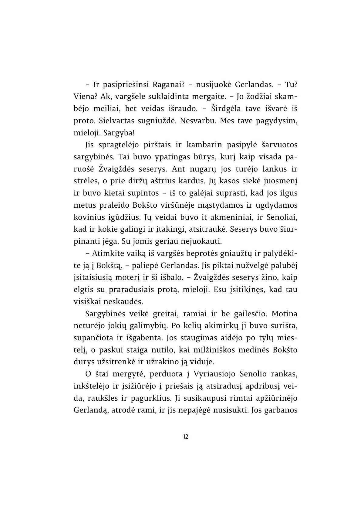 Mergaitė, atsigėrusi mėnulio