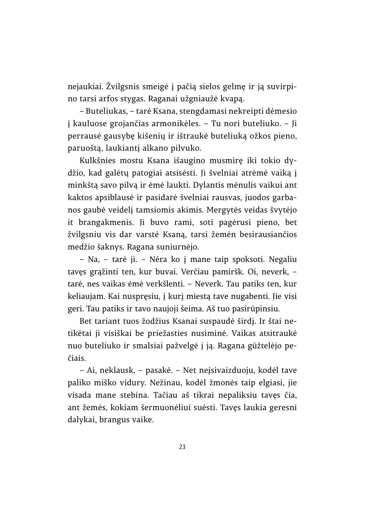 Mergaitė, atsigėrusi mėnulio